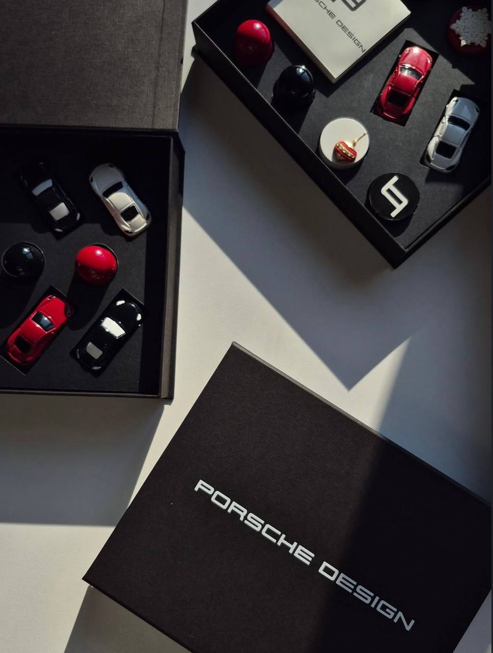 Porsche Design · два набора